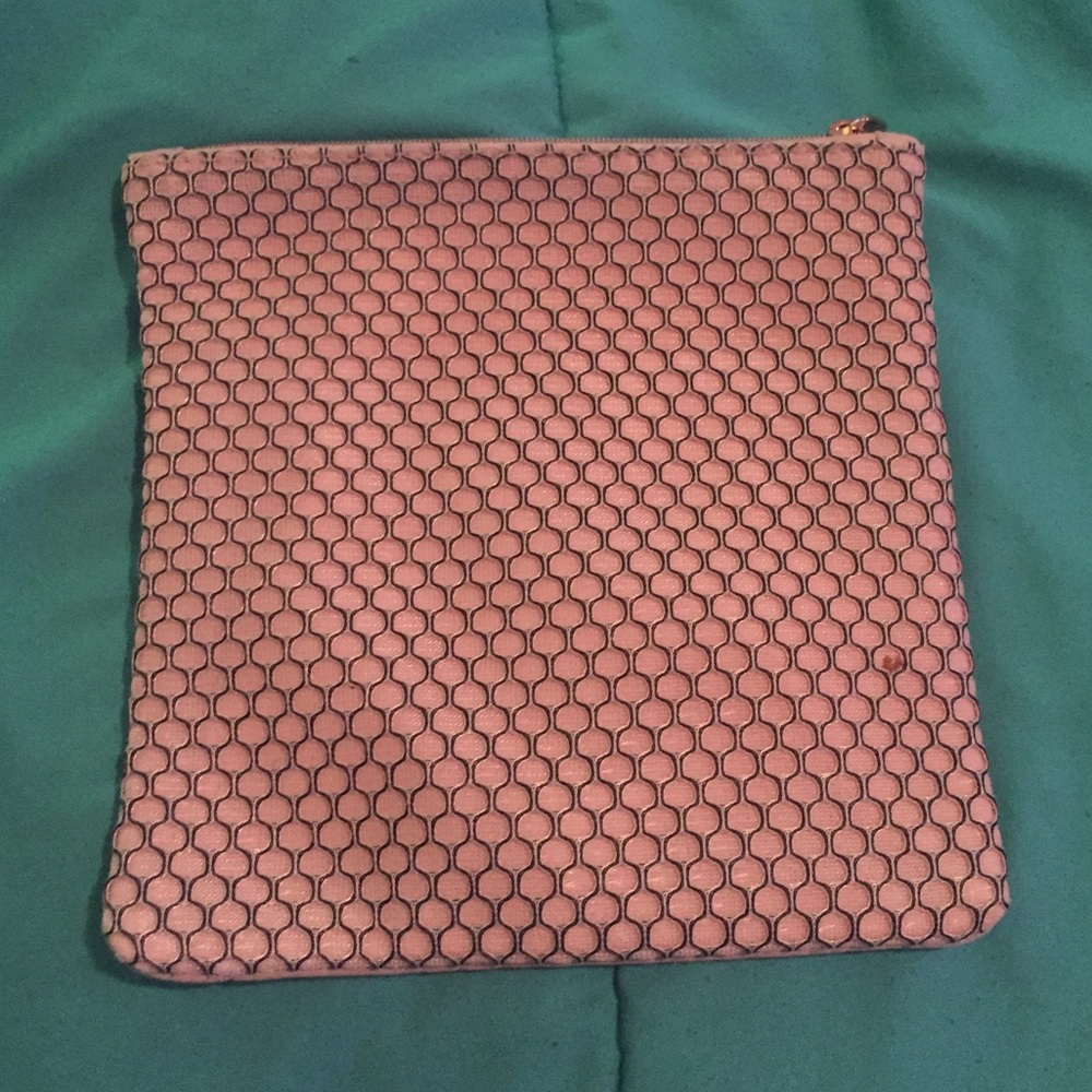 Makeup bag